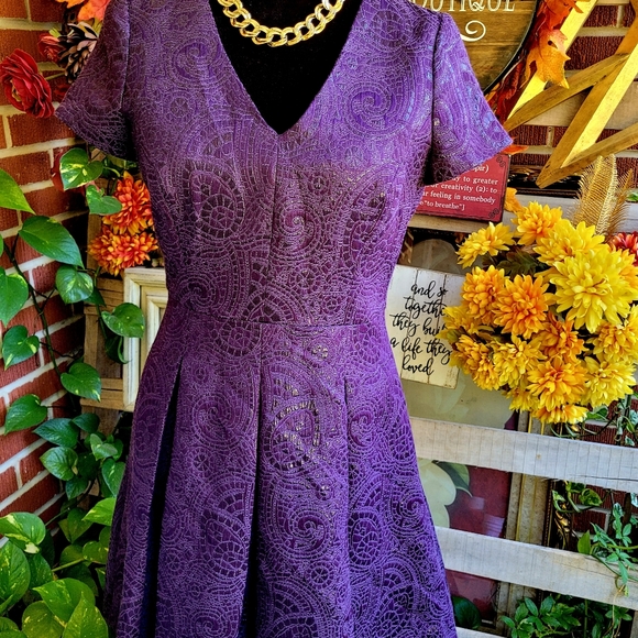 Banana Republic Dress - Picture 5 of 10